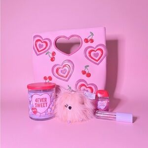 4EVER SWEET SWEETHEARTS COLLAB